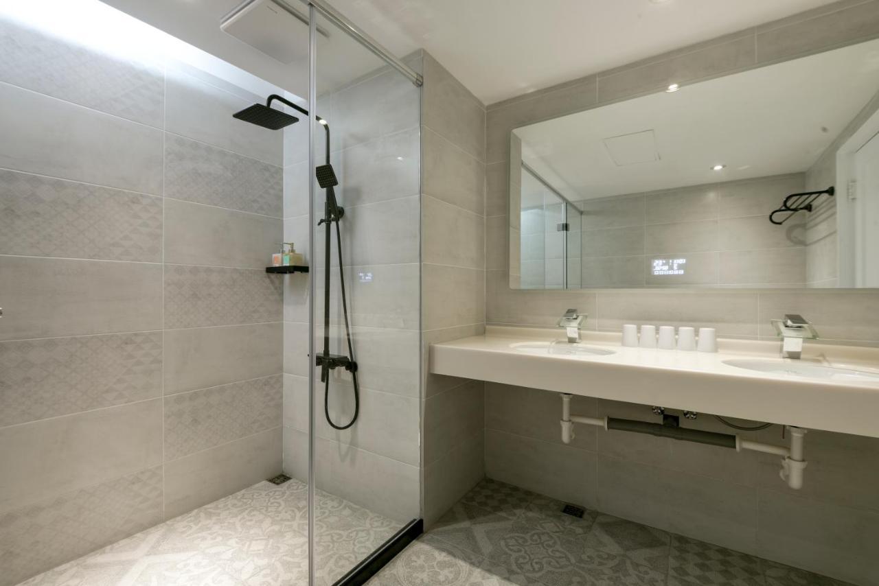Taichung Enrichlife Hotel מראה חיצוני תמונה